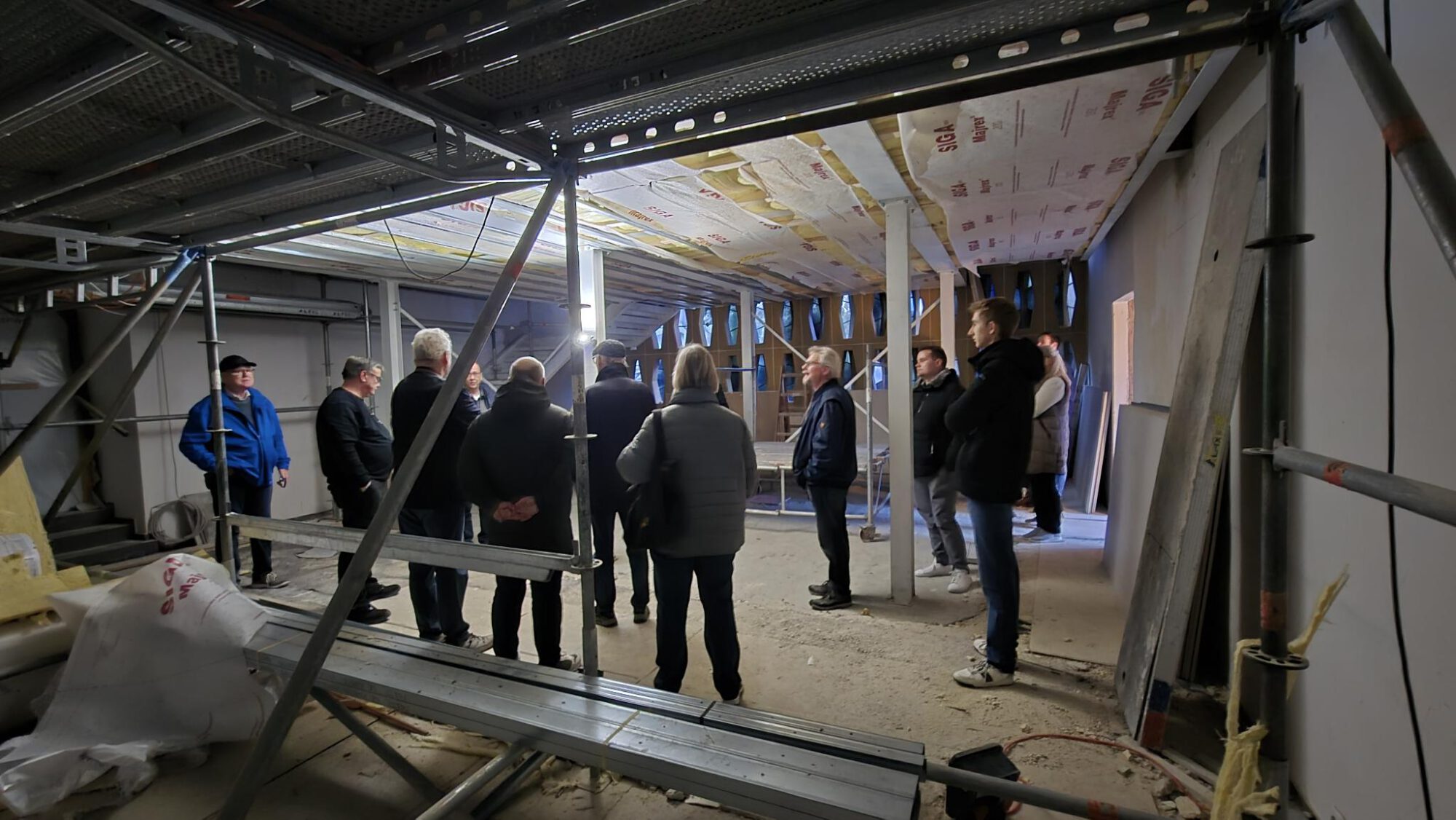 CE28716C-00F9-4A72-9FFF-C39AAFF1E4DE